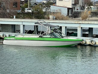 ボートを貸切！マリンスポーツを時間いっぱい満喫！Water sports boat charter at Lake Biwa!!