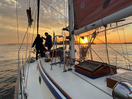 Sail NYC's skyline aboard the Genesis, a beautiful classic sailboat!