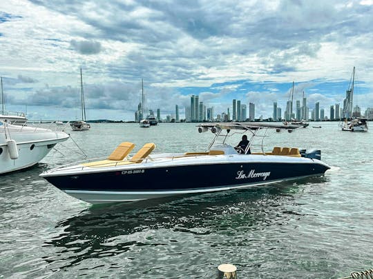 Private boat rental La Morronga Bravo 41' luxury finishes