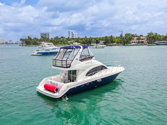 ¡Nuevo yate a motor SeaRay de 48 pies en Miami Beach!