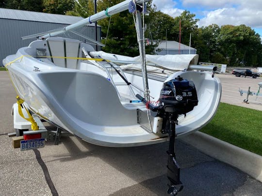 Veleiro Hunter 216 para alugar em McKinley Marina, Milwaukee WI