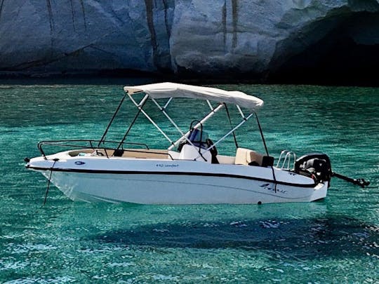 Alquiler de barcos privados en Milos para hasta 5 personas: ¡descubra las joyas ocultas!