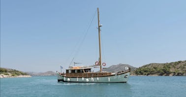 Traditional Cruise in Porto Heli