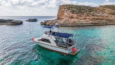 Barco a motor Malta, até 9 pessoas