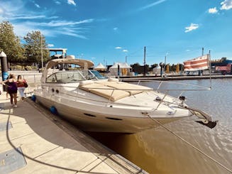 Yate SeaRay de lujo con capitán | Explore las vías fluviales de Annapolis