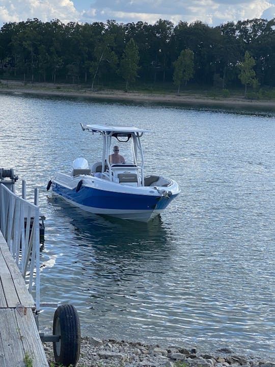 Finseeker 230 Center Console with Captain Scotts Lake Adventures