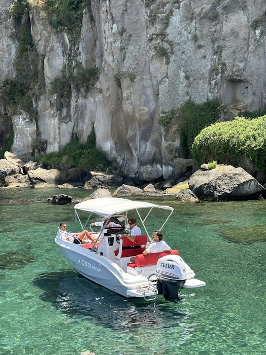 Boat tour in Capri (all inclusive)