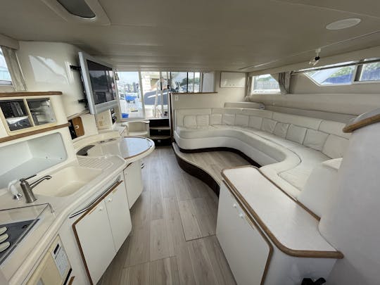 ¡Yate Sea Ray Flybridge de dos pisos y 50 pies!