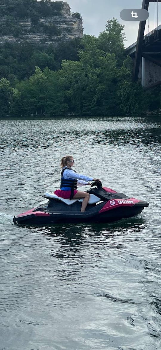 Seadoo Sparks avec stéréo Bluetooth à louer à Austin !