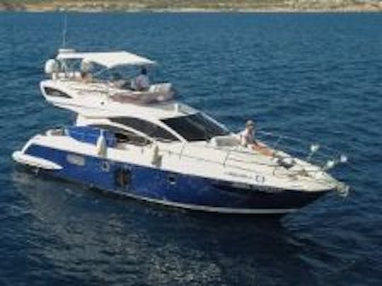 BEST CHARTER IN CABO 38 AZIMUT YACHT WITH FLY BRIDGE