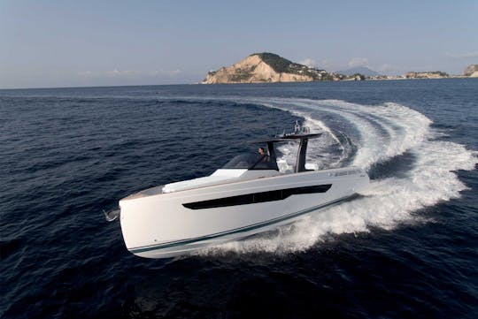 Fiart 39 Motor Yacht Rental in Saint-Laurent-du-Var, Provence-Alpes-Côte d'Azur