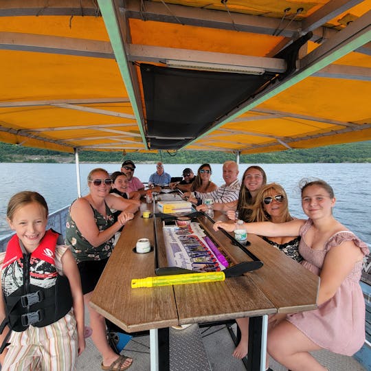 Croisière d'une ou deux heures sur le lac Seneca, ponton, vélo, colportage (FACULTATIF)