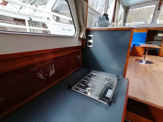 Holiday on the water with the Koekoek - Palan D 1100 Houseboat!!