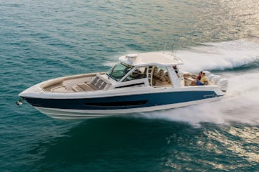 ⭐ FREE HOUR  ⭐ LUXURY Boston Whaler 420 Outrage – Sport Cruise