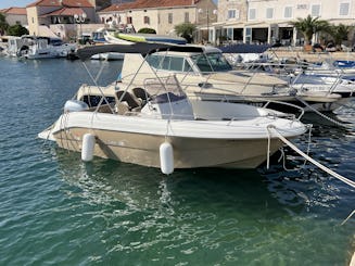 Rent the Atlantic Marine 530 in Turanj! No License? Skilled Captain Available!