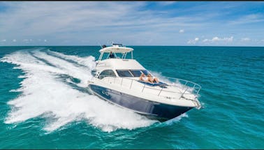 70' AZIMUT MIAMI Luxury Charter & Parties, 1 heure gratuite en semaine, DJ disponible