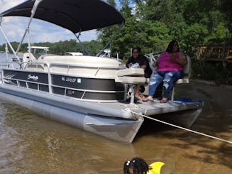 Summer Lake Fun in the Queen City with Godfrey Sweetwater Pontoon