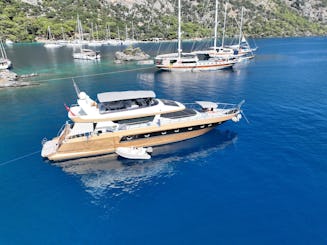 Enjoy Vip class Luxury motor yacht