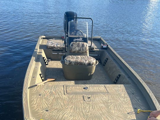 Grizzly Tracker 90hp Mercury in Avondale, Louisiana