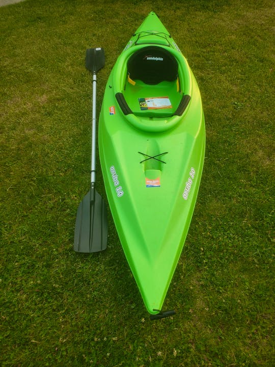 Kayaks for rent near Castle Rock Lake