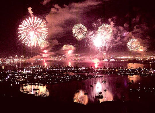 4th of July Fireworks 29' Sea Ray 280 SLX Ultra Luxury Sport Day Yacht