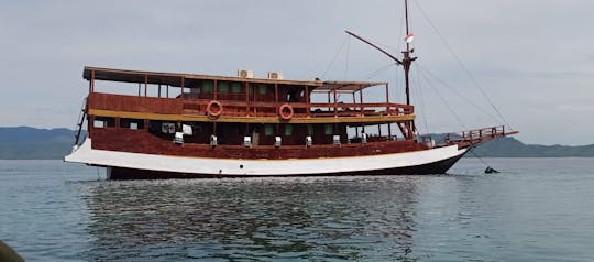 3DAYS/2NIGHTS EXPLORE KOMODO TOUR