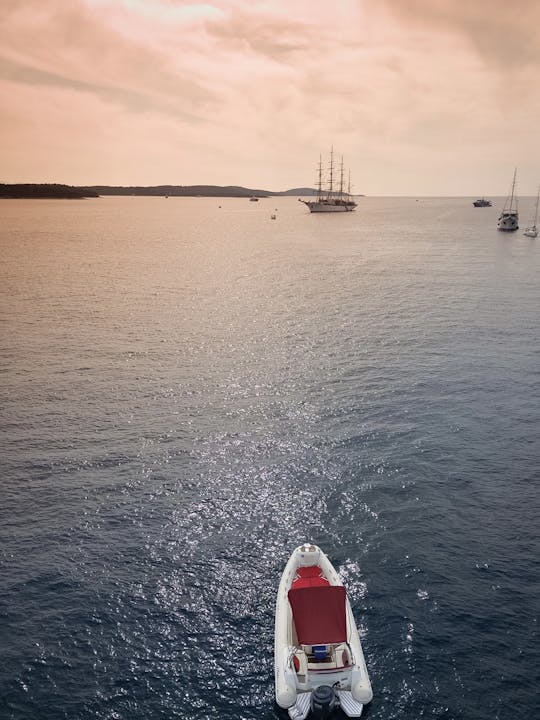 Speedboat Tours - Perfect way of exploring Archipelago of Hvar.