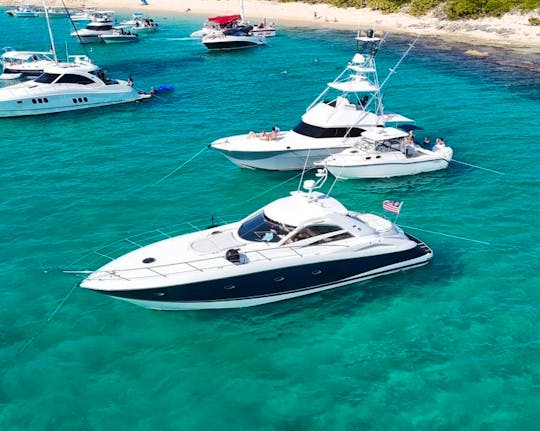 Sunseeker 60 Yacht for up to 13 guests with Seabob water scooter included