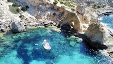 Bateau à moteur privé vers Es Vedra et Atlantis Ibiza au départ de San Antonio (visite de 3 heures)