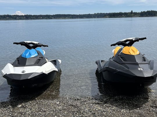 Sea-Doo Spark 2UP de 90 CV con iBR - Boston Harbor Marina, Olympia Washington