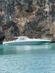 FOUNTAIN 53 Custom Quad V8 Mercury comfort and style in the Caribbean 