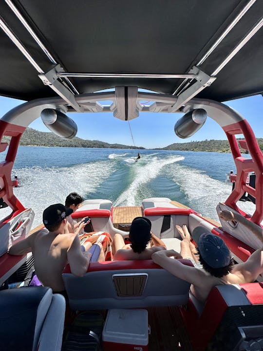 2020 Super Air Nautique G23! The Ultimate in Wakeboarding, Wakesurfing, Tubing!