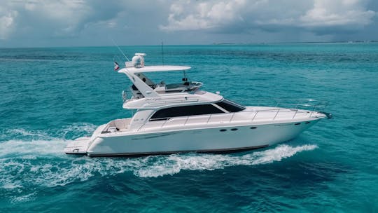 SEA CASTLE | Une magnifique forteresse de croisière Sea Ray de 55 pieds dans les Caraïbes mexicaines