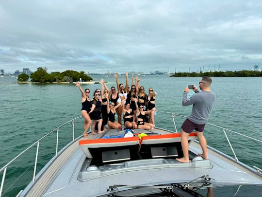 Enjoy Miami With Luxury Atlantis 64ft Power Mega Yacht!!One hour free mon-thurs