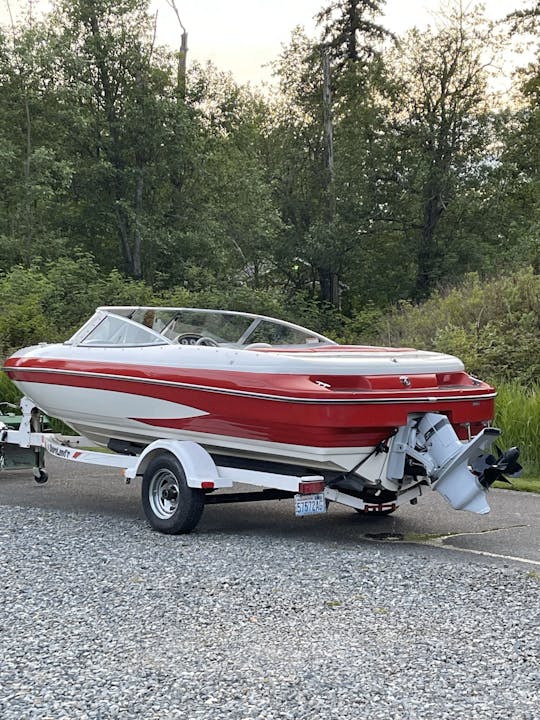 Esqui/tubo Glastron Bow Rider de 19 pés em Lake Tapps/Bonney Lake