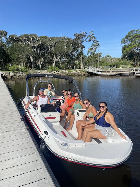Hurricane Sport Deck Boat.  St Augustine or Palm Coast 9 Passenger Free Fuel