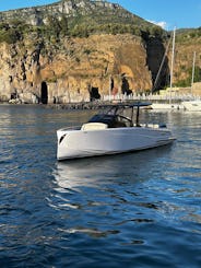Capri Island Exclusive & Luxury Boat Tour on Gulfstream 2024 Yacht