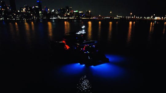 Charter e festas de luxo de 70' AZIMUT MIAMI, 1 hora grátis nos dias de semana, DJ disponível