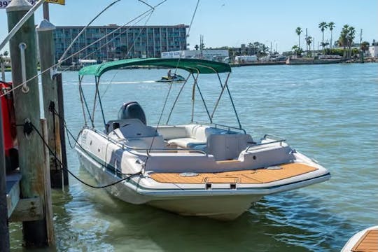 Barco de cubierta de 21 pulgadas/Johns Pass/Yamaha de 150 CV/10 pasajeros