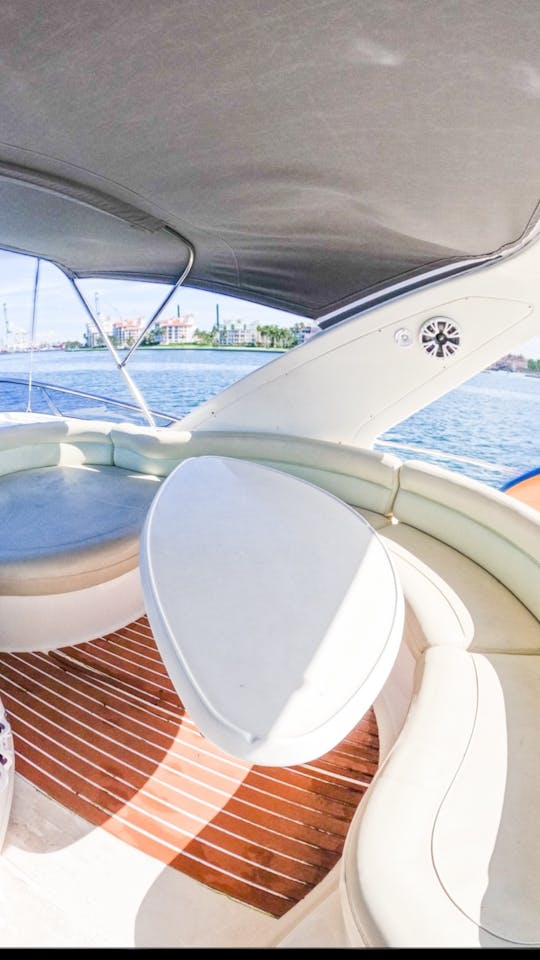 ⭐️⭐️⭐️⭐️⭐️ Enjoy luxury azimuth 60' Ft in Miami