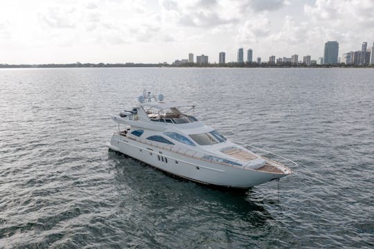 88 AZIMUT 🛥️⭐⭐⭐ || INCREDIBLE LUXURY YACHT IN MIAMI!