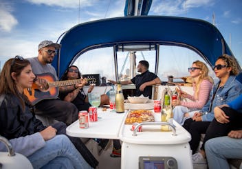  Sunset Sailing Experience in Barcelona with Live Music