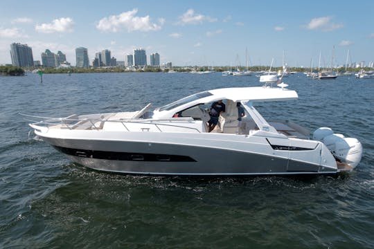 Le luxe vous attend : Azimut Verve 40 2018 : votre ultime escapade sur l'eau !