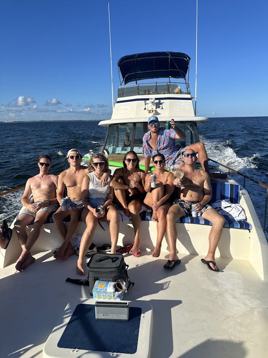 43ft Hatteras - party- sightseeing.