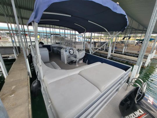 Party Pontoon Boat Rental on Lake Travis, ATX