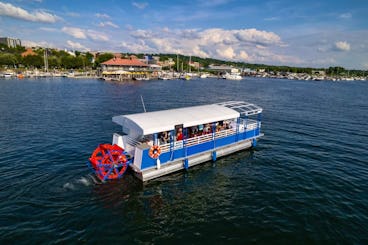 ¡El mejor barco de fiesta del lago Champlain para hasta 20 pasajeros!