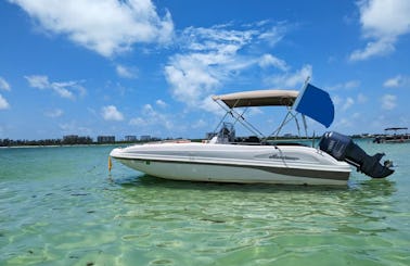 Hurricane GS211 Deck Boat Rental in Sarasota, Florida