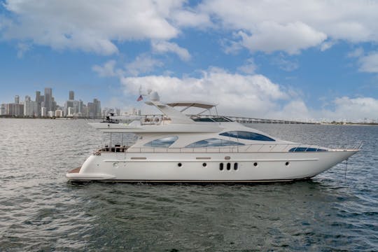 88 AZIMUT 🛥️⭐⭐⭐ || INCREDIBLE LUXURY YACHT IN MIAMI!