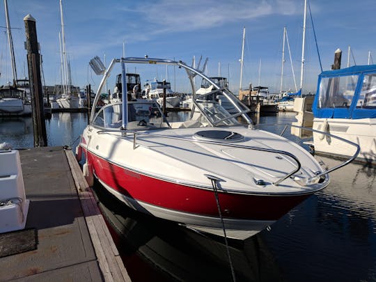 21 Foot Sport Cruiser with Wakeboard Tower