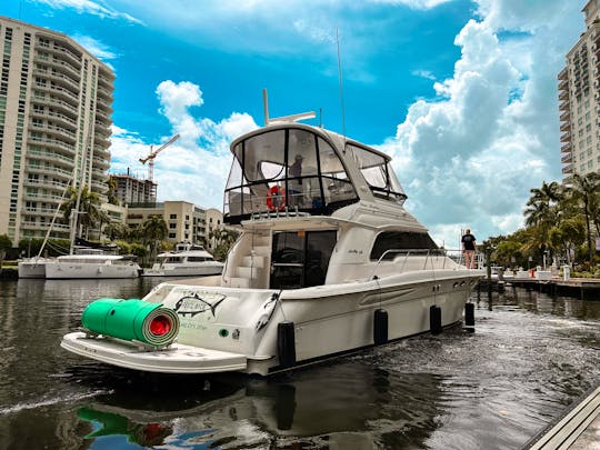Sea Ray 52: Fort Lauderdale's Ultimate Boating Experience!